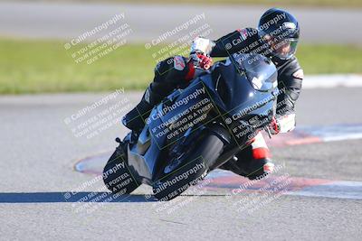media/Jan-20-2023-Fastrack Riders (Fri) [[f2ad32aba3]]/Private/session 5 turn 13/